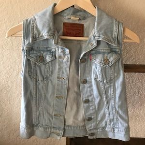 Levi denim vest